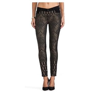7 For All Mankind  Black/Gold Jacquard Skinny Jeans. Size 29